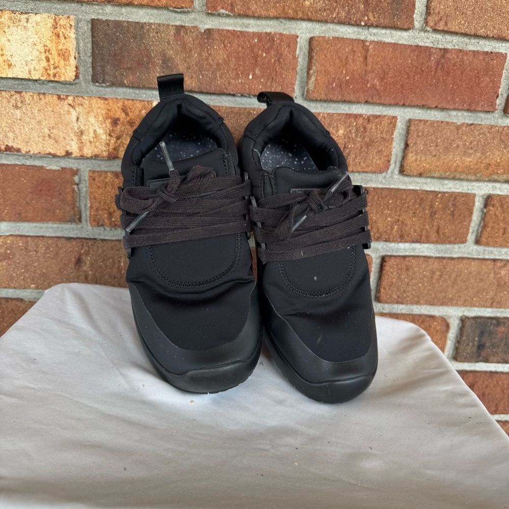 Snibbs Spacecloud 2.0 PF Sneakers Black Size 7 (W) / 5.5 (M) SLIPRESISTENT